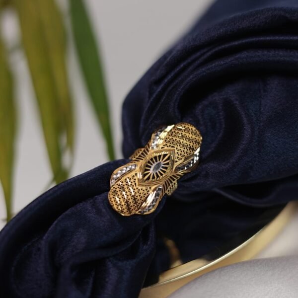 18K Fancy Melting Gold Lady Finger Ring for Women | Designer Statement Gold Ring | Elegant Luxury Jewelry